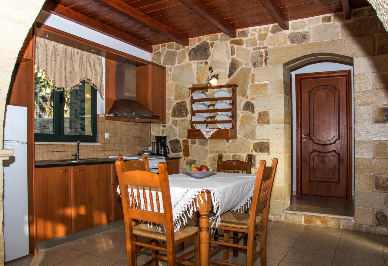 Villa Manos Kalamítsion Amigdhálion المظهر الخارجي الصورة